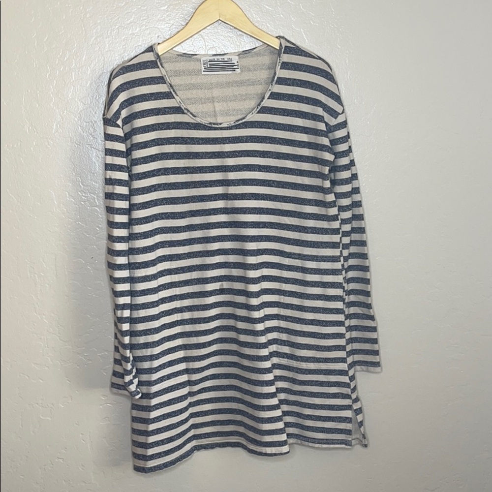 FREE PEOPLE XS STRIPED SWEATER